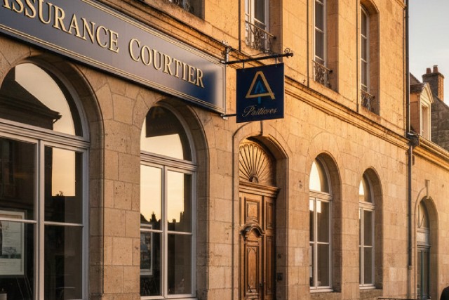 Courtier à Poitiers